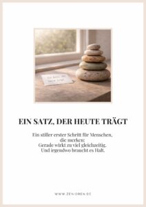 Zenioren Deckblatt Wegweiser mit fünf naturbelassenen Steinen als Steinturm auf hellem Holztisch neben einem schlichten Kärtchen im warmen Morgenlicht, Symbol für Halt, Klarheit und einen ersten ruhigen Schritt.